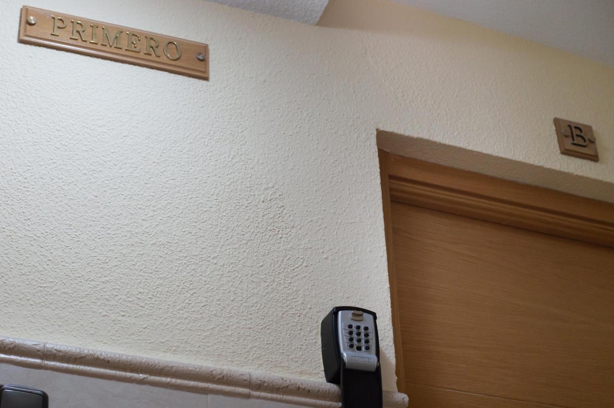 Apartamento Para Dos Al Lado De La Alhambra, En Pleno Centro Granada Luaran gambar