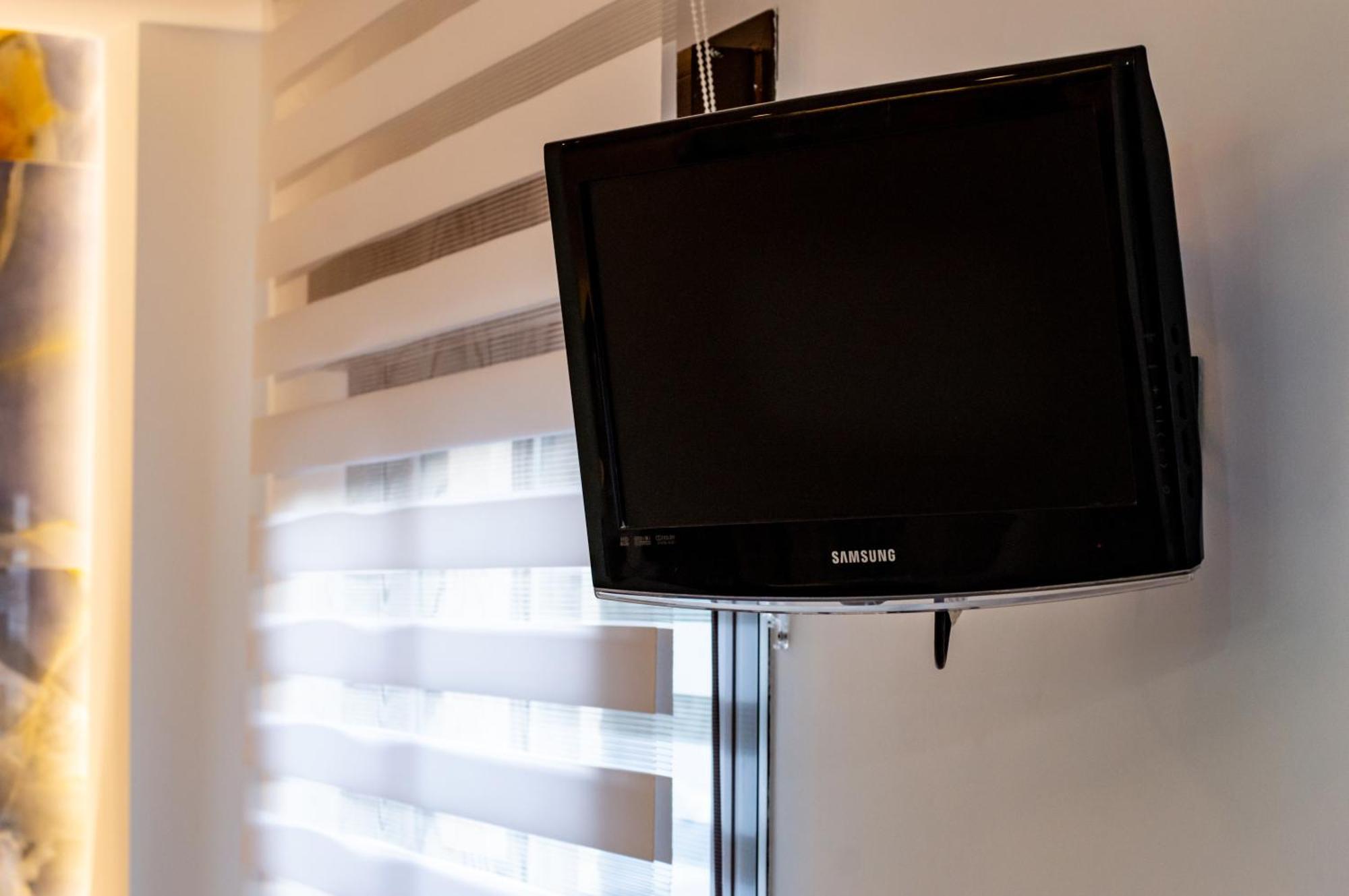 Apartamento Para Dos Al Lado De La Alhambra, En Pleno Centro Granada Luaran gambar